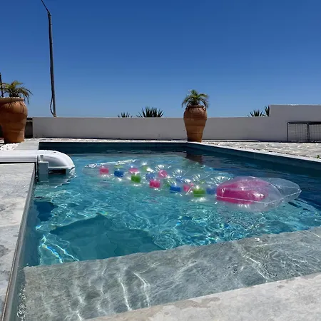 Ciel Blue With Private Pools كوتاري